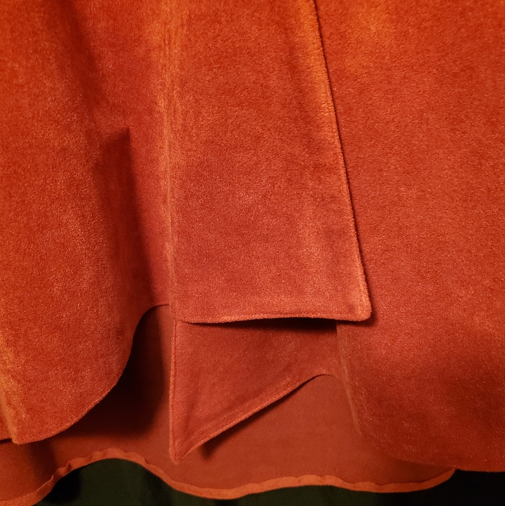 Connie Rust Red Shirt - Picture 8 of 8